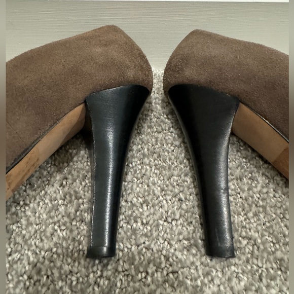 Suede high heels with bow design - Picture 4 of 6